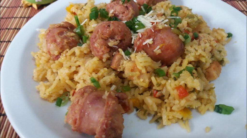 Arroz com linguiça toscana - Receitas para Família