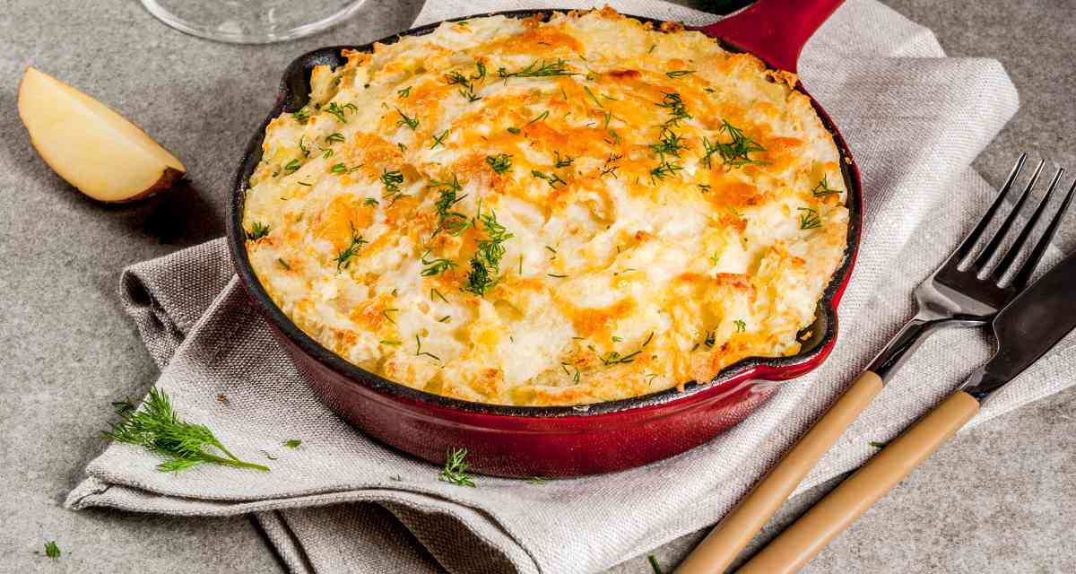 Escondidinho de frango com batata doce fit