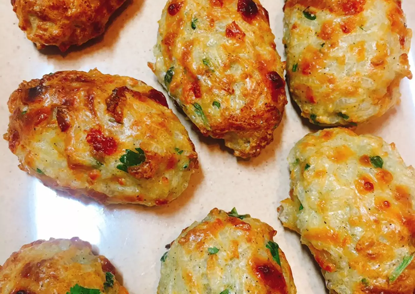 Bolinho de arroz com frango na airfryer