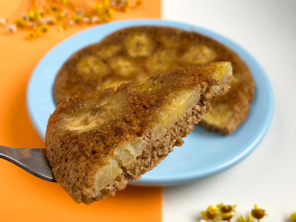 Torta de frigideira fit de aveia.