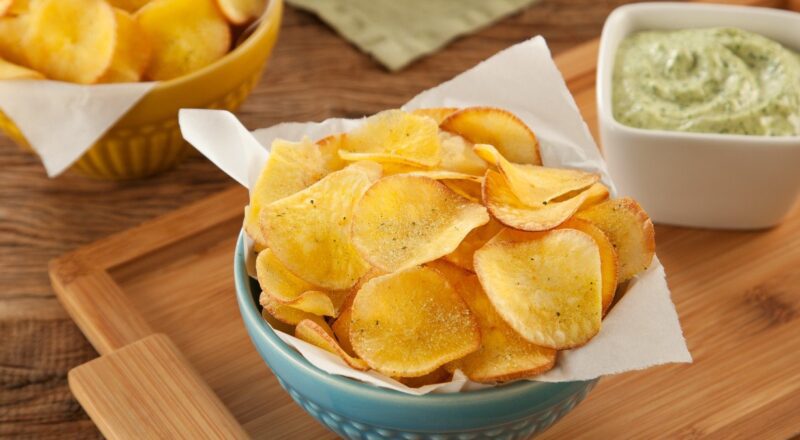 Chips de mandioca frita