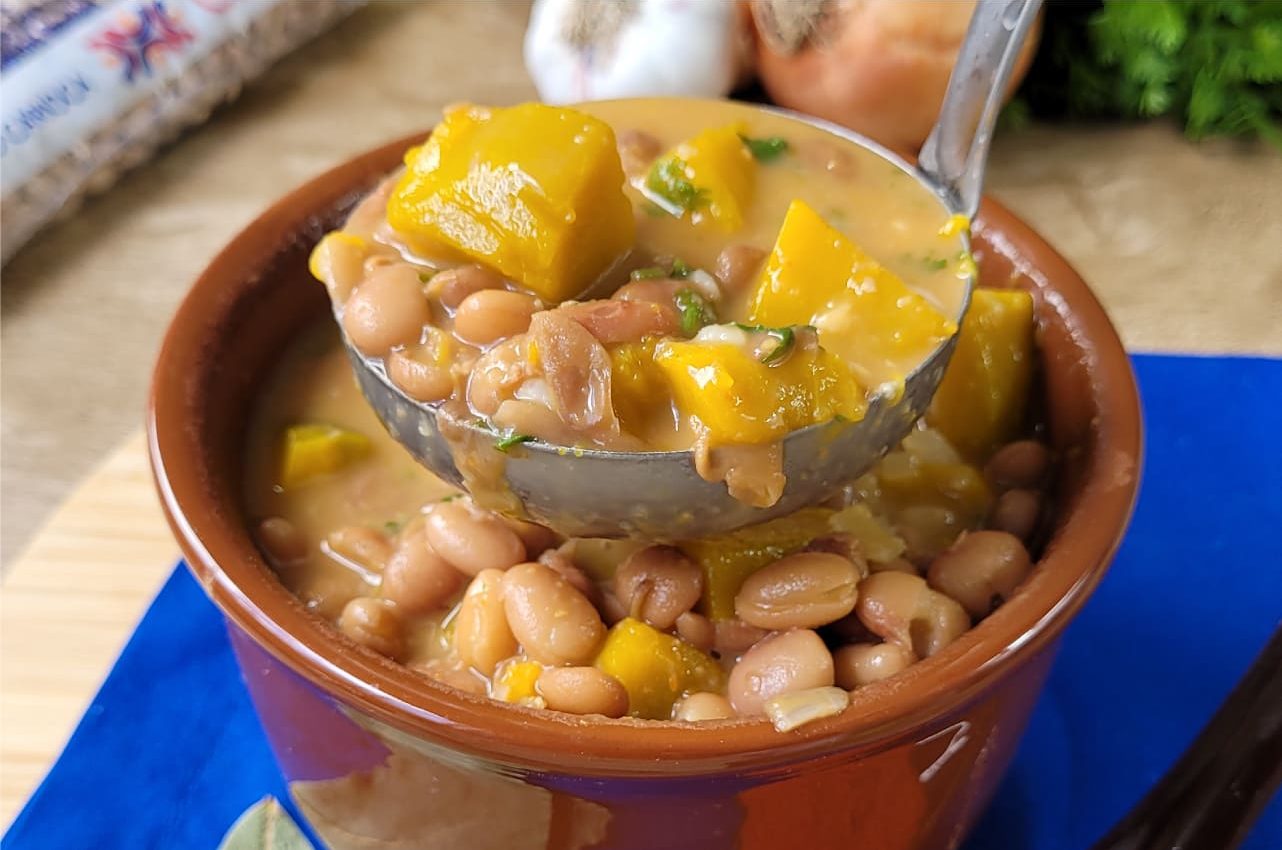Filé de frango recheado com queijo